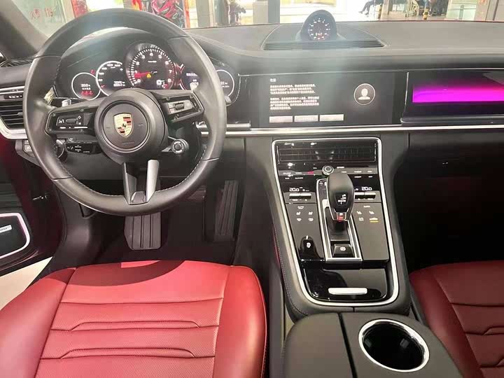 Фото 6 - Porsche Panamera