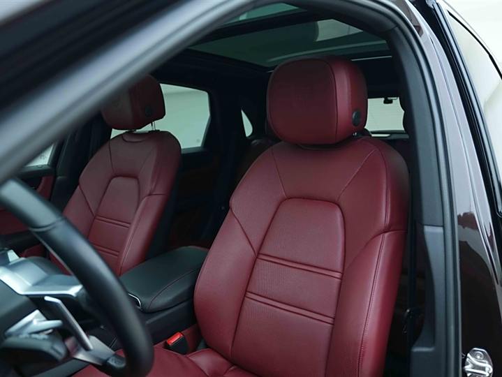 Фото 15 - Porsche Cayenne