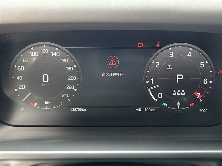 Фото 12 - Land Rover Defender