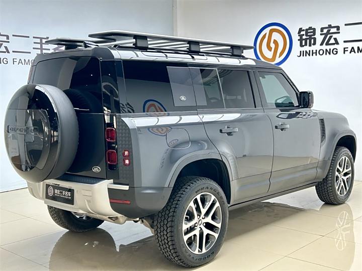 Фото 25 - Land Rover Defender