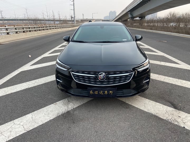 Фото 2 - Buick Regal