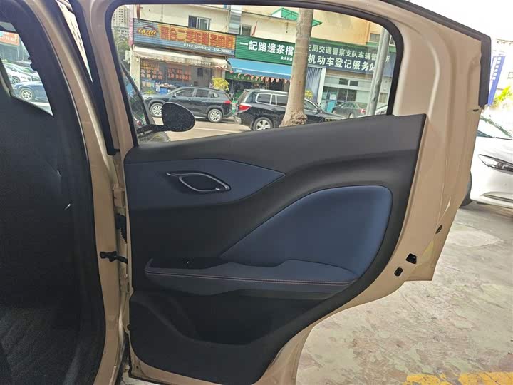 Фото 27 - BYD Seagull