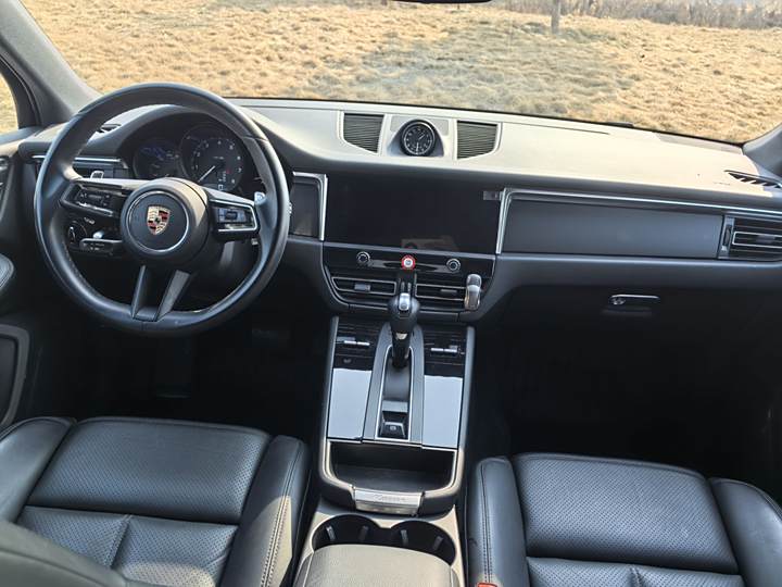 Фото 11 - Porsche Macan