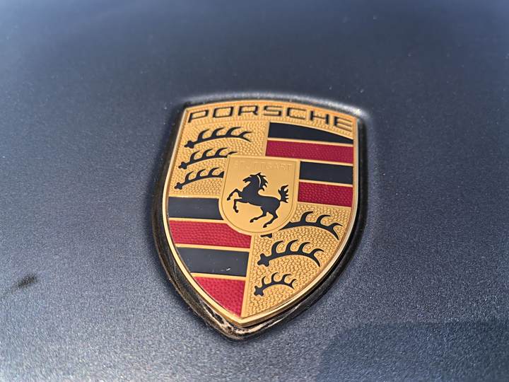 Фото 13 - Porsche Macan