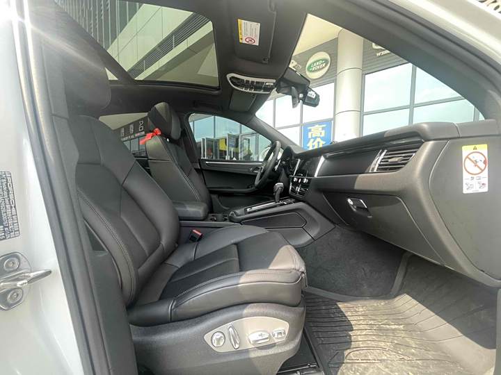 Фото 9 - Porsche Macan