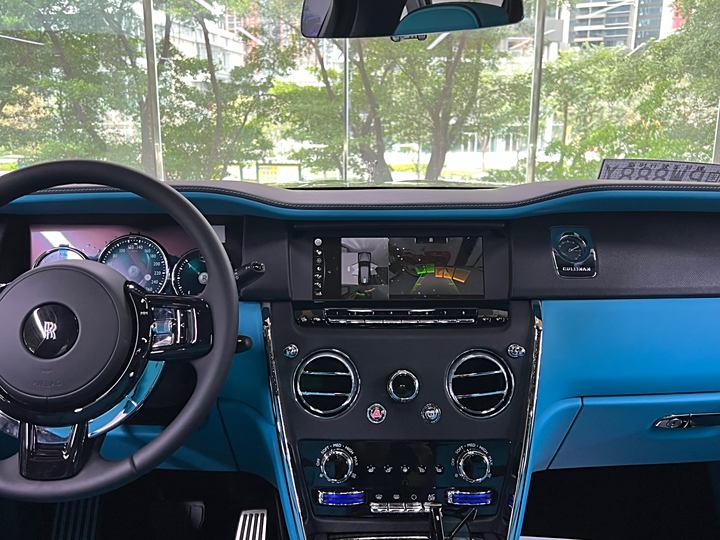 Фото 7 - Rolls-Royce Cullinan