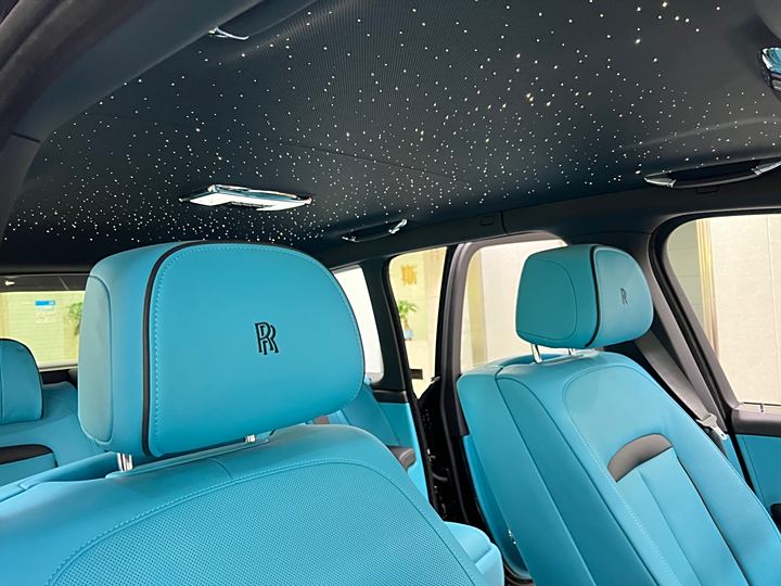 Фото 9 - Rolls-Royce Cullinan