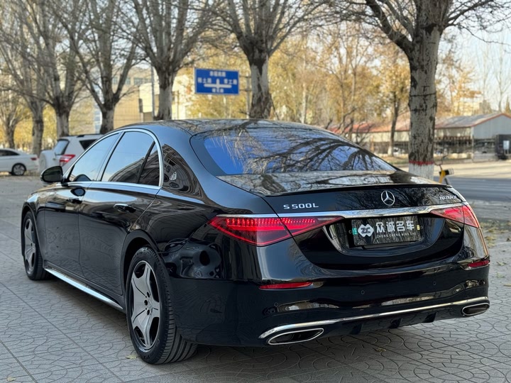 Фото 4 - Mercedes-Benz S-Class