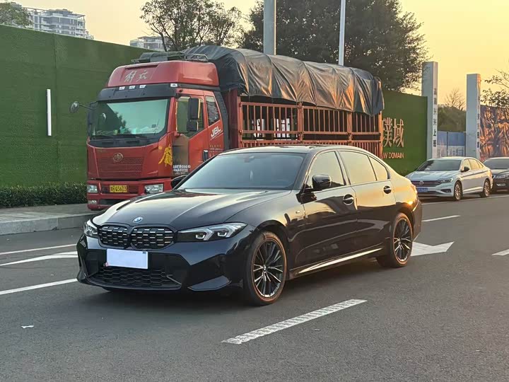 Фото 1 - BMW 3 Series