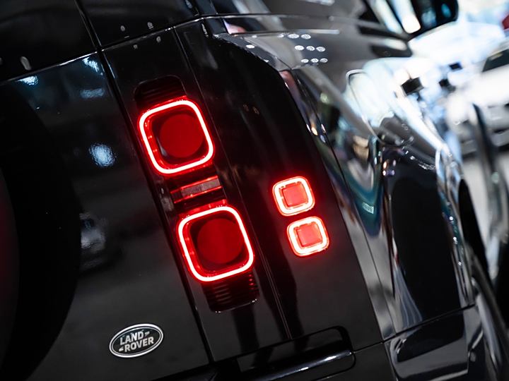 Фото 6 - Land Rover Defender