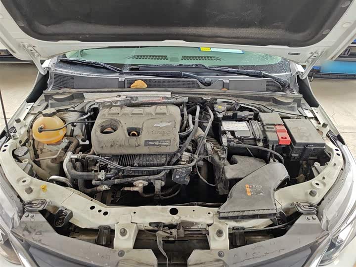 Фото 20 - Chevrolet Onix (Cavalier)