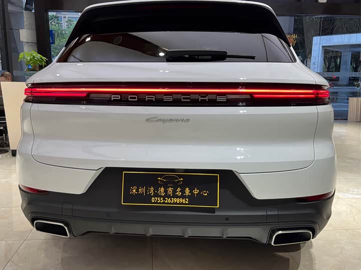 Фото 5 - Porsche Cayenne