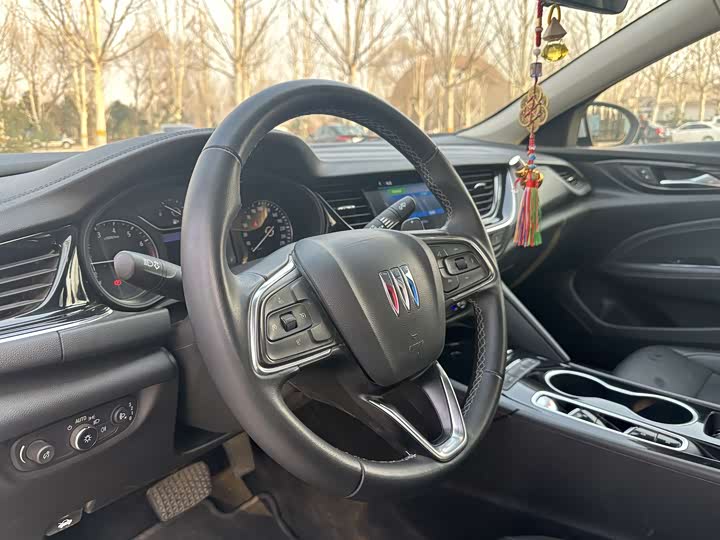 Фото 6 - Buick Regal