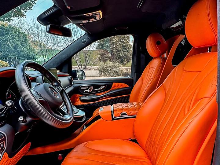 Фото 5 - Mercedes-Benz V-Class