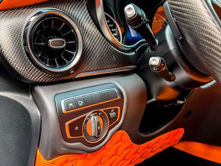 Фото 7 - Mercedes-Benz V-Class