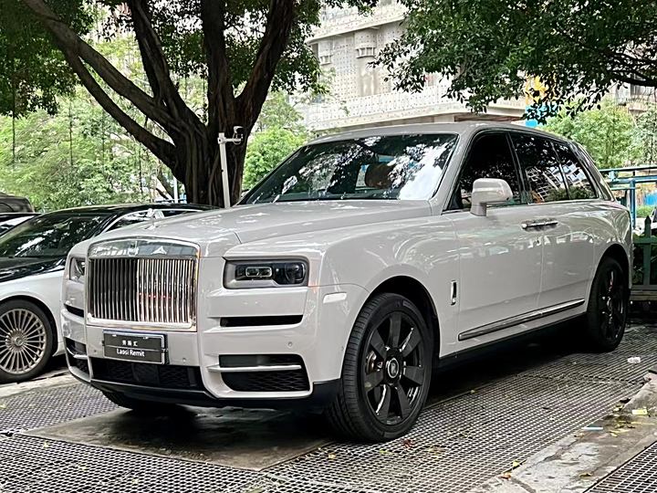 Фото 1 - Rolls-Royce Cullinan