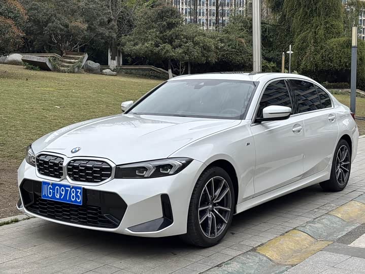 Фото 1 - BMW 3 Series