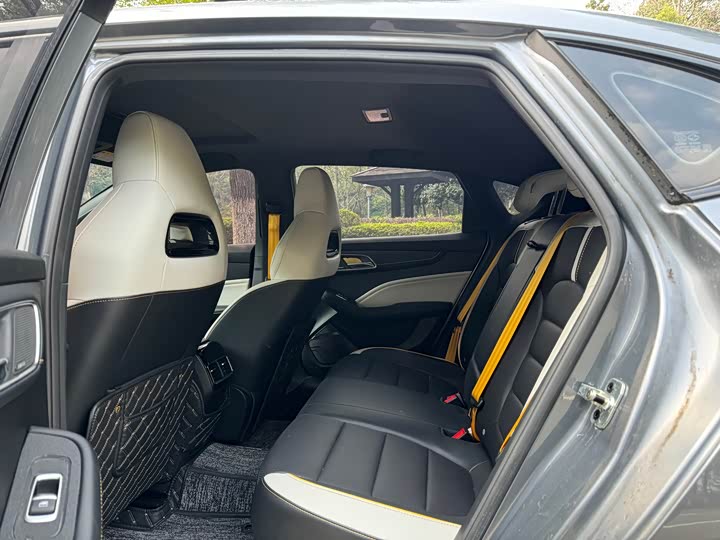 Фото 6 - MG Motor 6