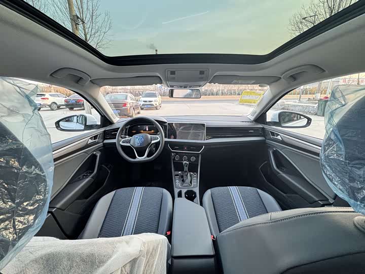 Фото 6 - Volkswagen Sagitar L