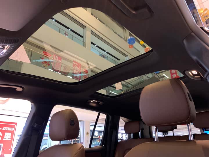 Фото 11 - Mercedes-Benz GLB-Class