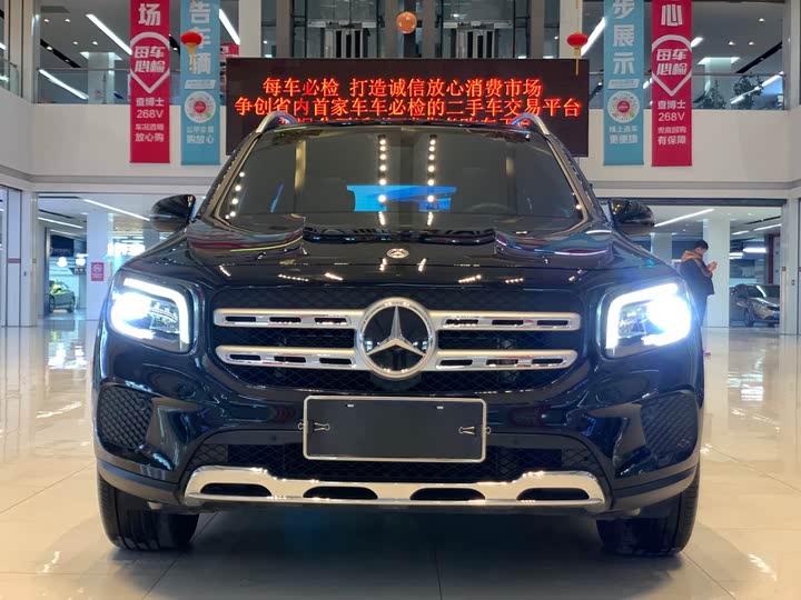 Фото 2 - Mercedes-Benz GLB-Class