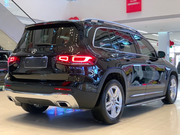 Фото 4 - Mercedes-Benz GLB-Class