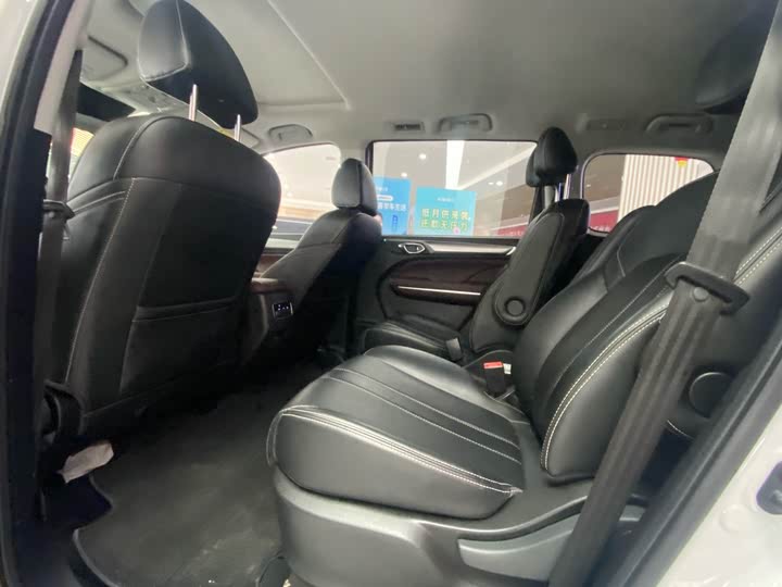 Фото 11 - GAC Trumpchi M6