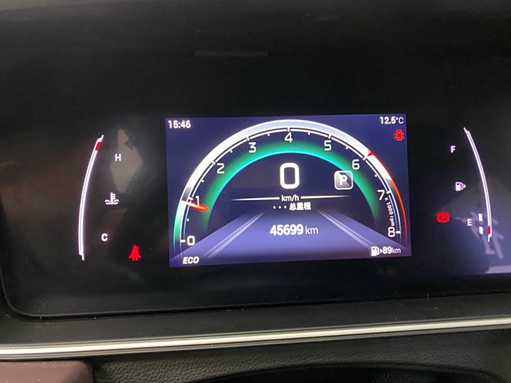 Фото 7 - GAC Trumpchi M6