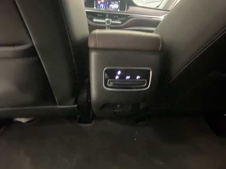 Фото 9 - GAC Trumpchi M6