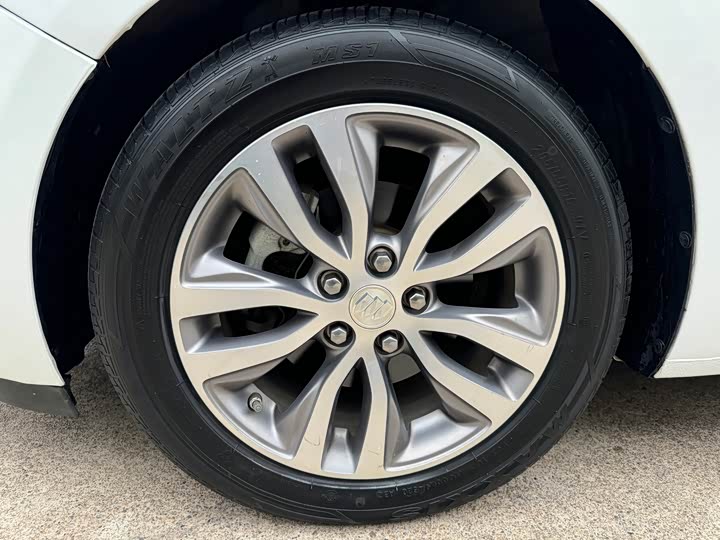 Фото 19 - Buick Excelle GT