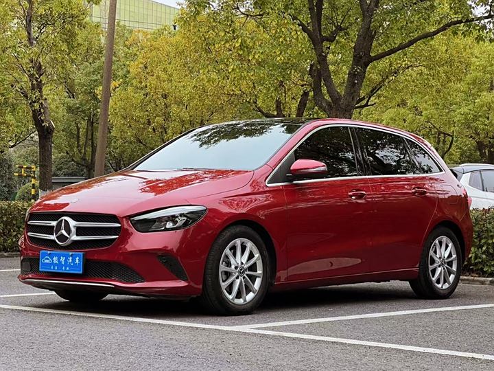 Фото 1 - Mercedes-Benz B-Class