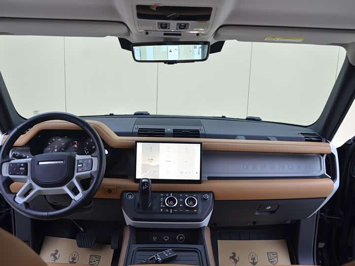 Фото 13 - Land Rover Defender