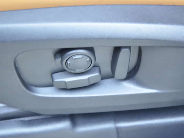 Фото 9 - Land Rover Defender