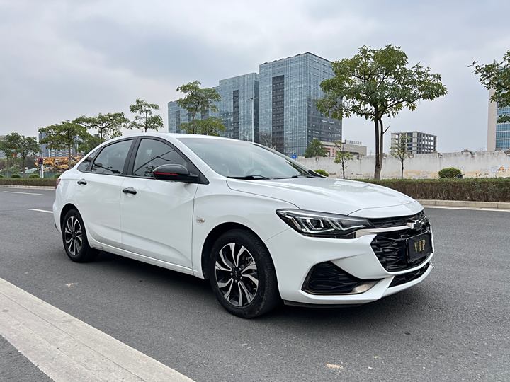 Фото 2 - Chevrolet Monza