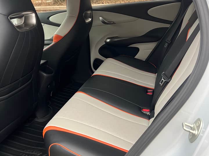 Фото 6 - BYD Dolphin