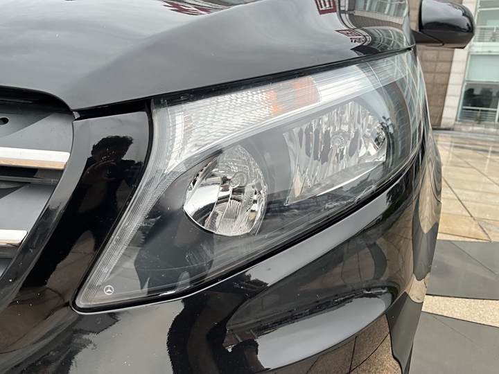 Фото 9 - Mercedes-Benz Vito