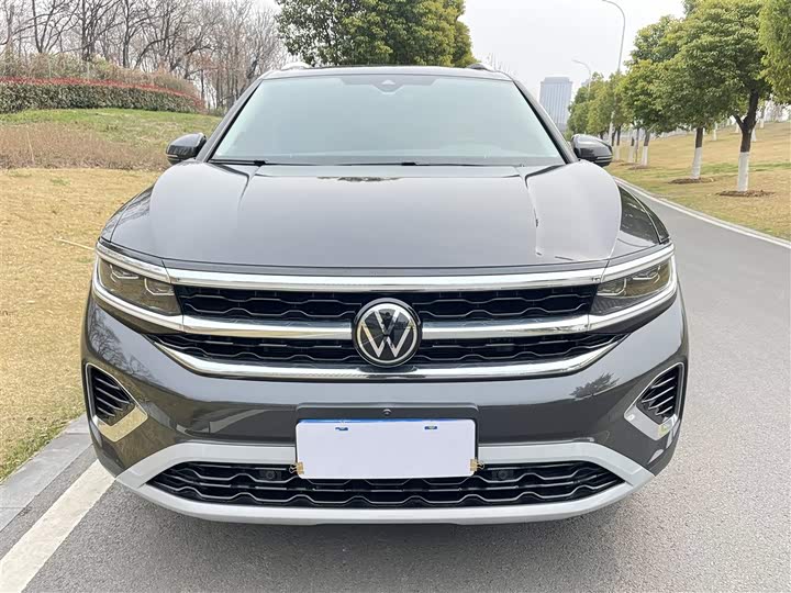 Фото 2 - Volkswagen Talagon