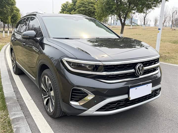 Фото 3 - Volkswagen Talagon