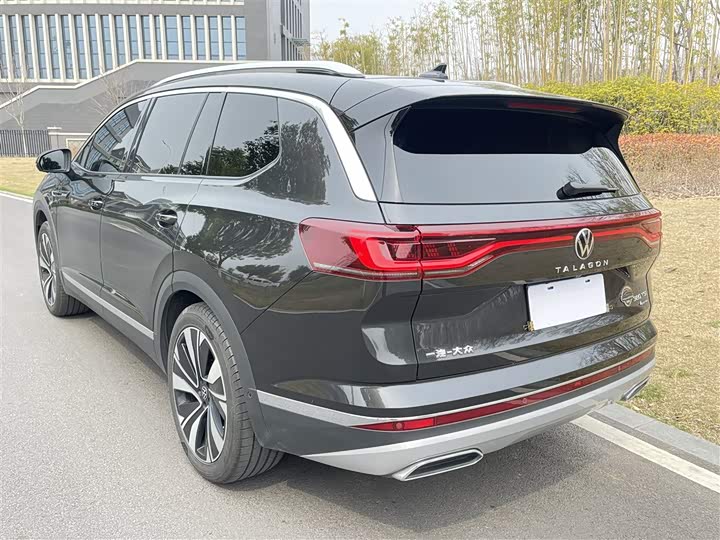 Фото 4 - Volkswagen Talagon