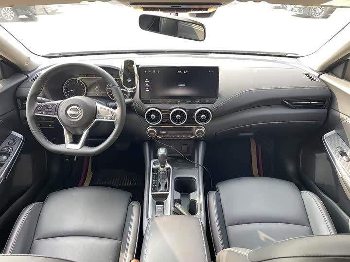 Фото 4 - Nissan Sylphy