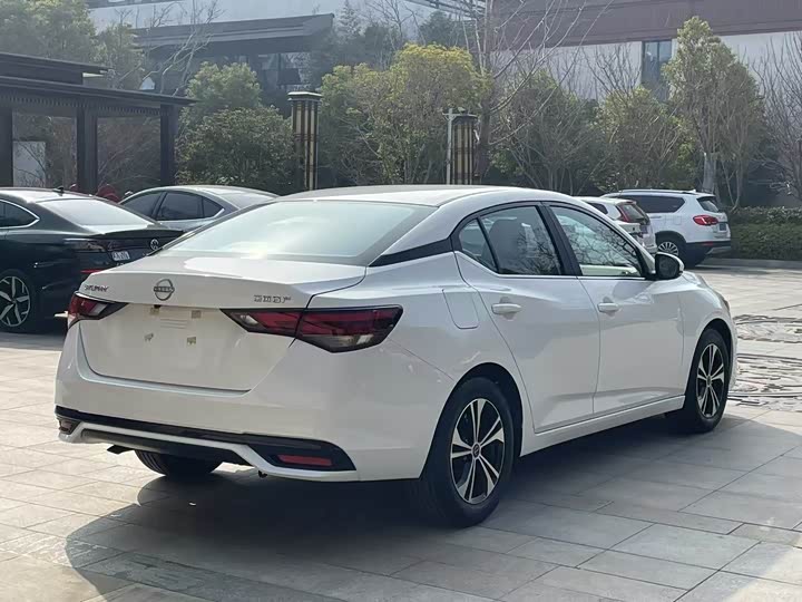 Фото 6 - Nissan Sylphy