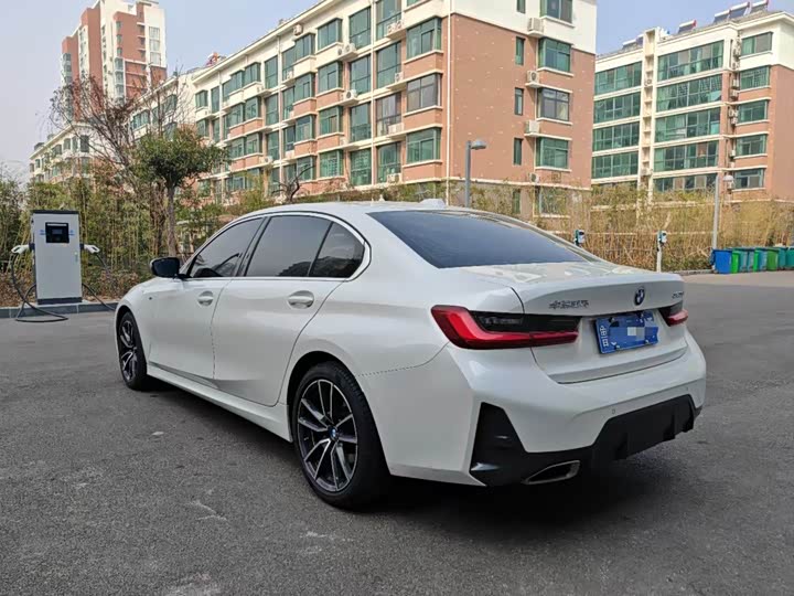 Фото 9 - BMW 3 Series