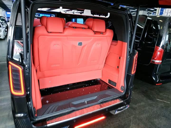 Фото 19 - Mercedes-Benz Vito