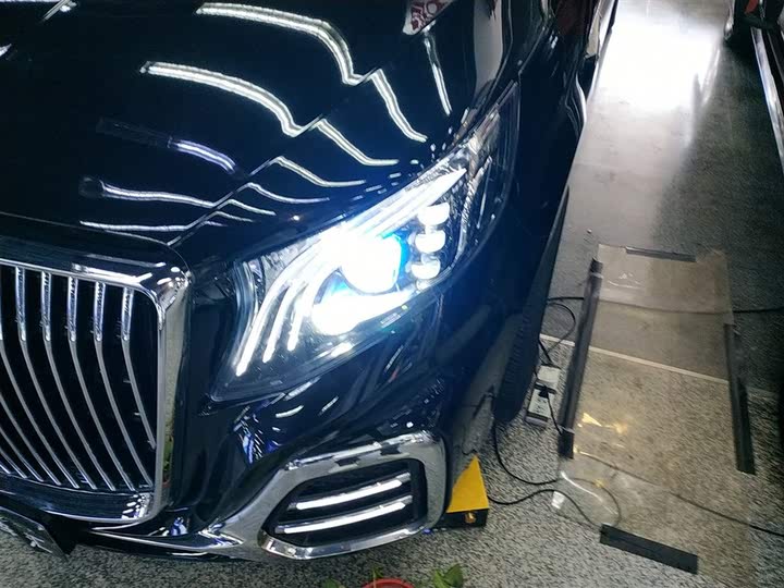 Фото 24 - Mercedes-Benz Vito