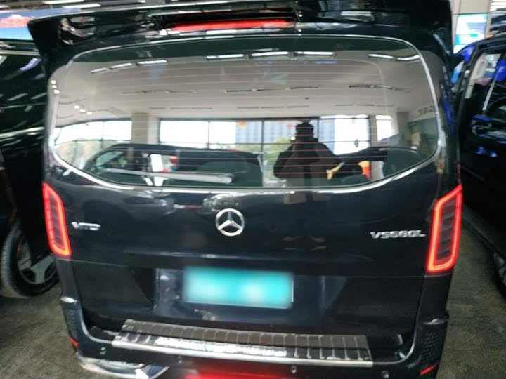 Фото 6 - Mercedes-Benz Vito