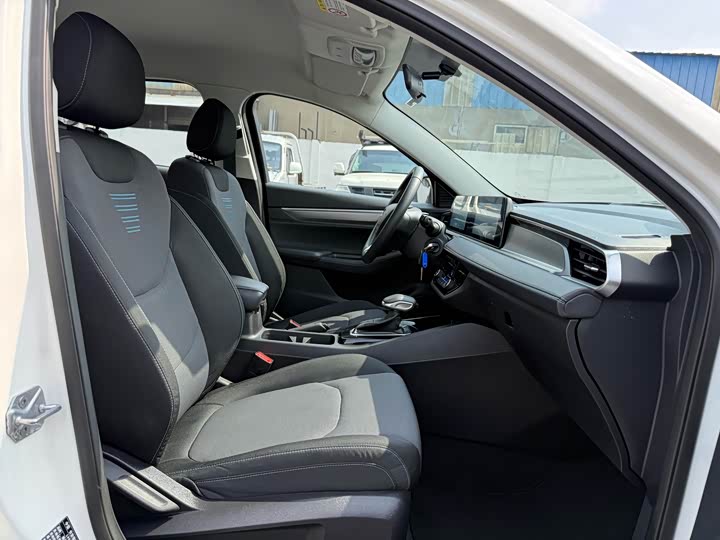 Фото 23 - Ford Escort