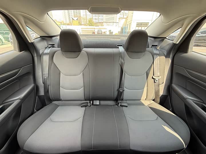 Фото 25 - Ford Escort