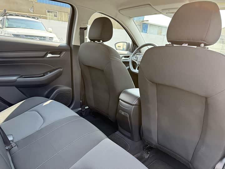 Фото 26 - Ford Escort