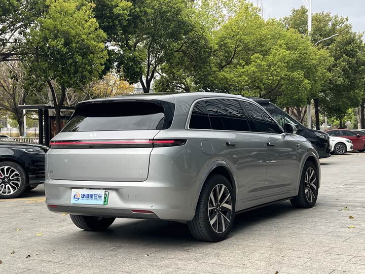 Фото 15 - LiXiang L7