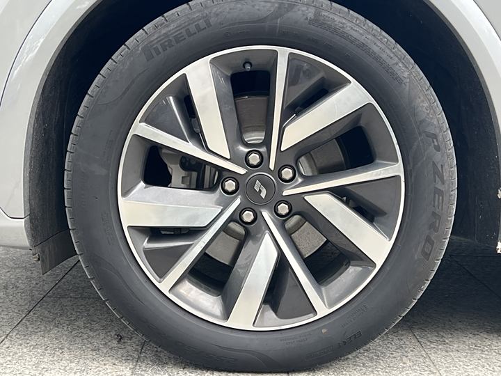 Фото 5 - LiXiang L7